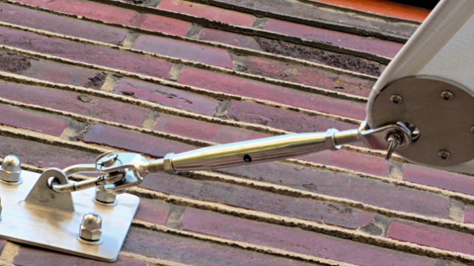 Sonnensegel Befestigung