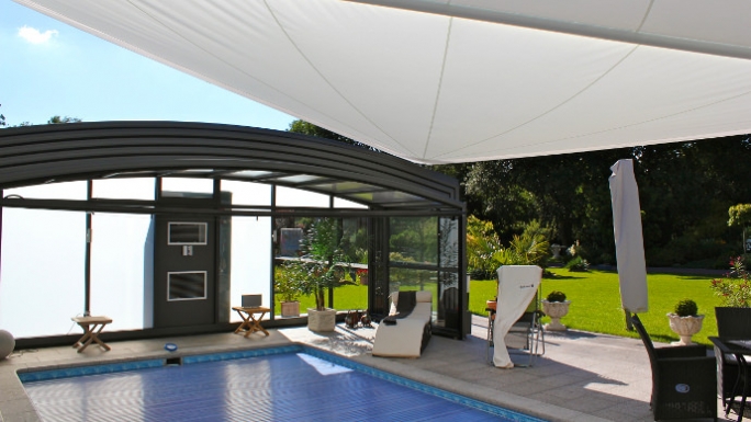 Sonnensegel elektrisch