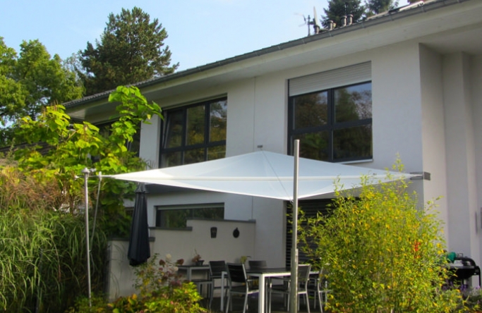 Bergisch Gladbach - Sonnensegel an Hausterrasse