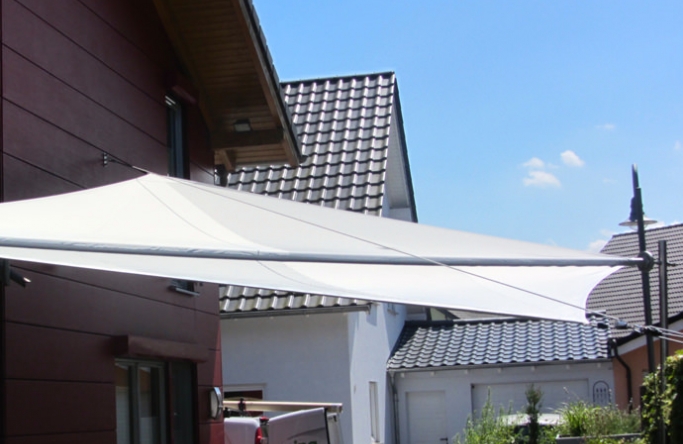 Remagen Sonnensegel über Terrasse